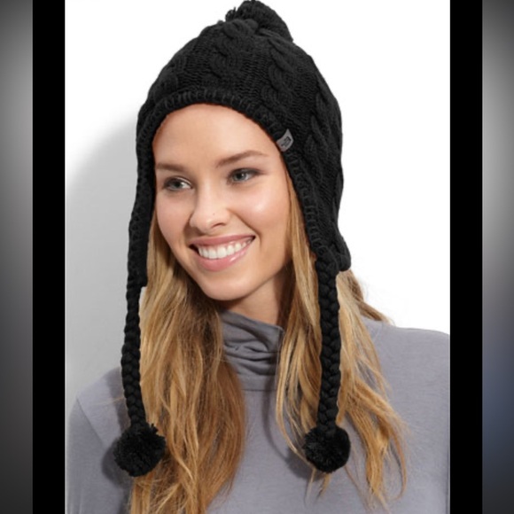 The North Face Black Cable Knit Earflap Hat - Picture 1 of 10